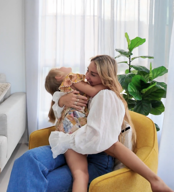 Maddy with her daughter Adelaide